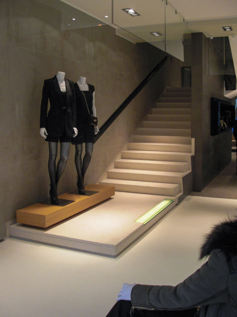 Rénovation des boutiques parisiennes Barbara Bui - <span class='a3dc'>a<span>3</span>dc </span> - atelier 3d Couleur