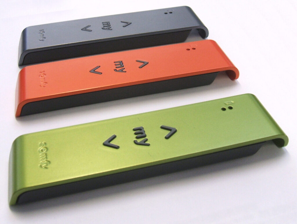 Somfy, télécommandes domotiques, couleurs de gammes, design couleur a3dc Atelier 3D couleur
