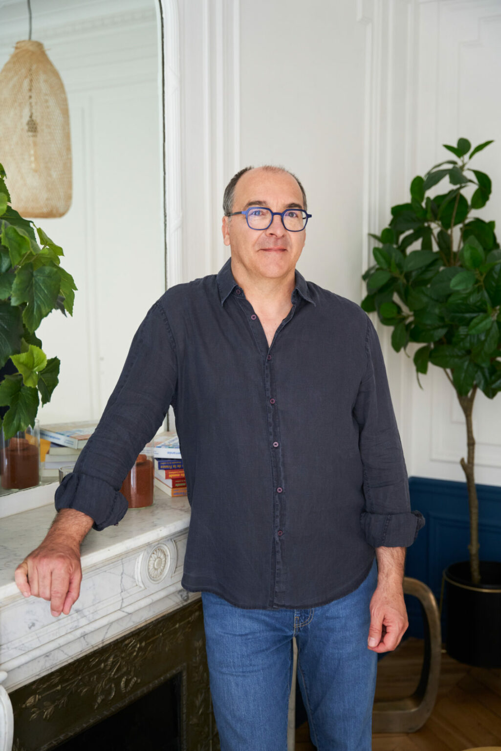 Philippe Roaldes designer coloriste et professeur à Ecole Nationale Supérieure des Arts Décoratifs EnsAD Paris A3DC